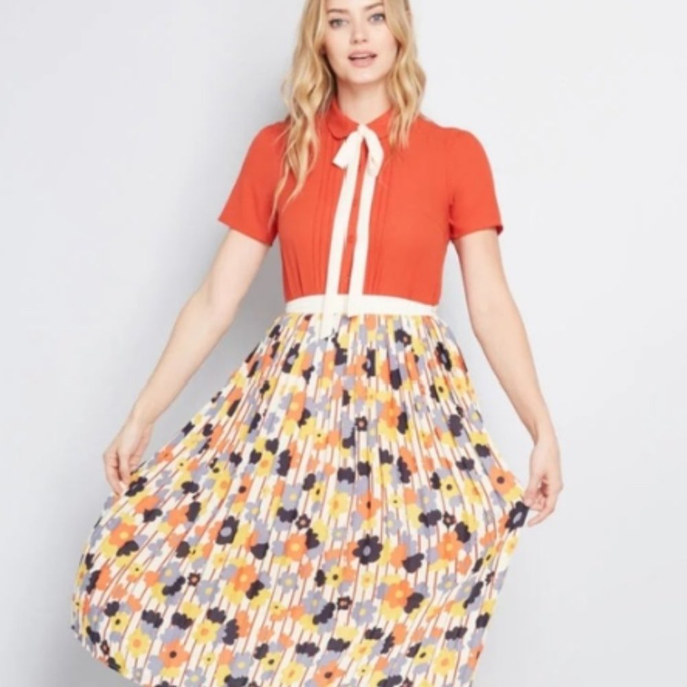 ModCloth Rainbow Flower Pleated Maxi Skirt Size M